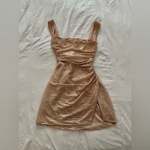 Lucy In The Sky | Gold Melina Sequin Bodycon Dress